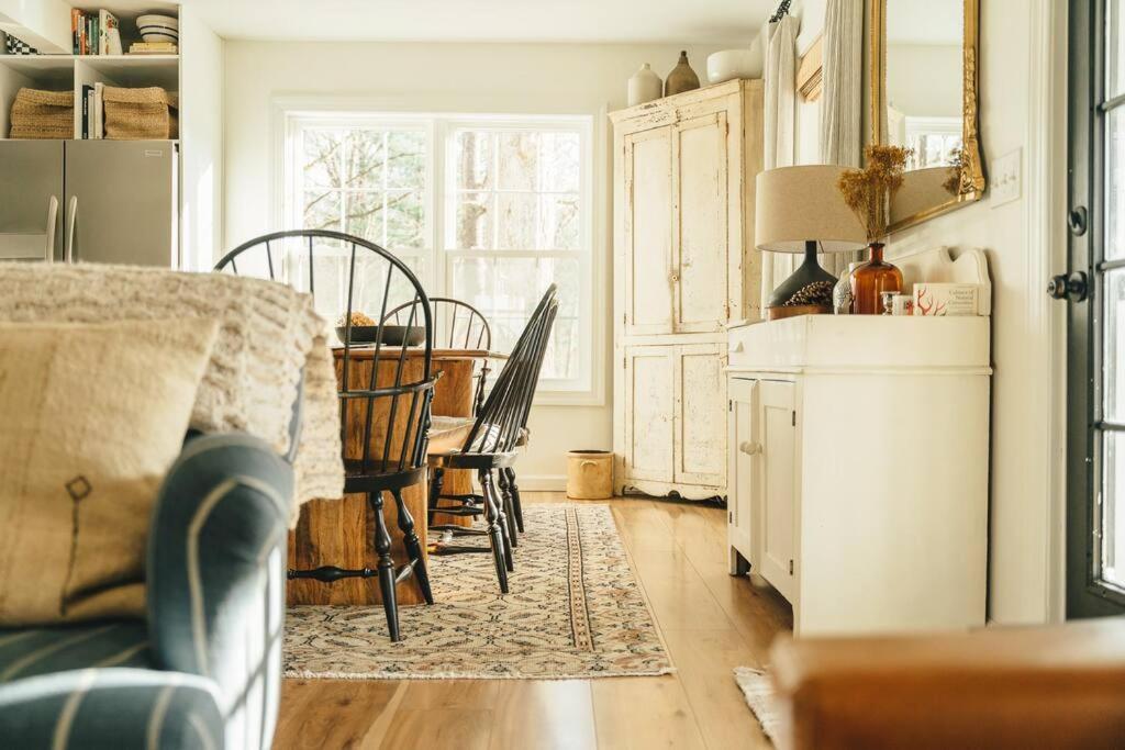 Cozy Cottage, Hot Tub, Fire Pit, 15Min To Hudson And Hiking Катскил Екстериор снимка